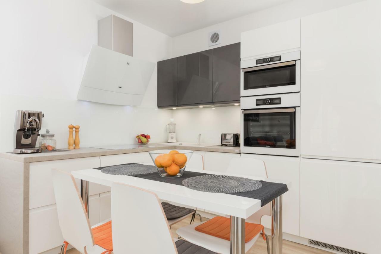 Grace Apartment II Колобжег Экстерьер фото