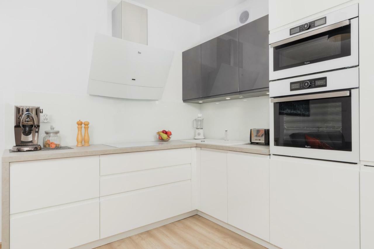 Grace Apartment II Колобжег Экстерьер фото