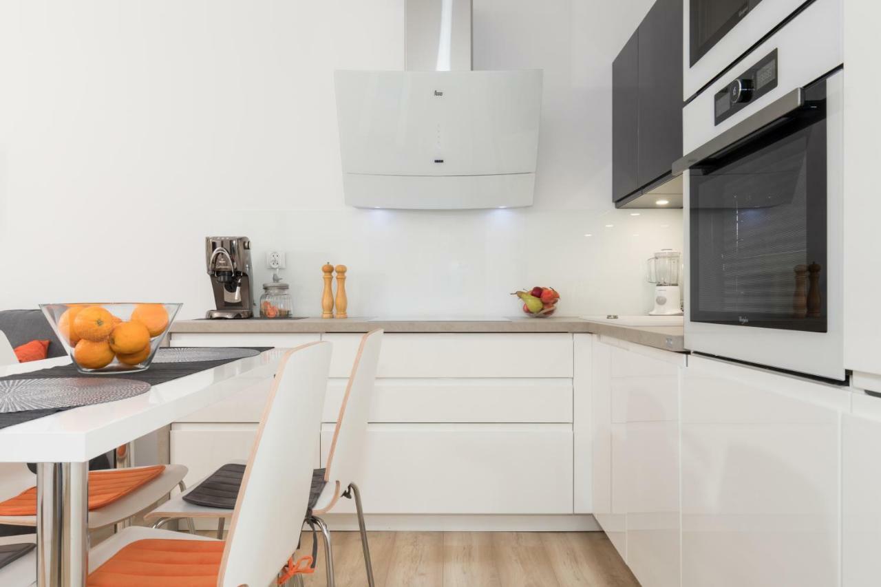 Grace Apartment II Колобжег Экстерьер фото