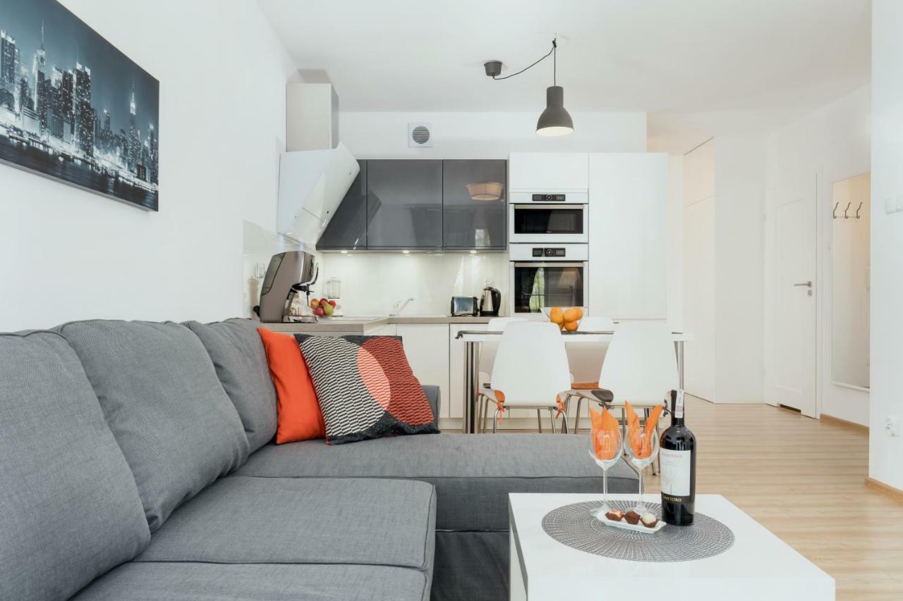 Grace Apartment II Колобжег Экстерьер фото